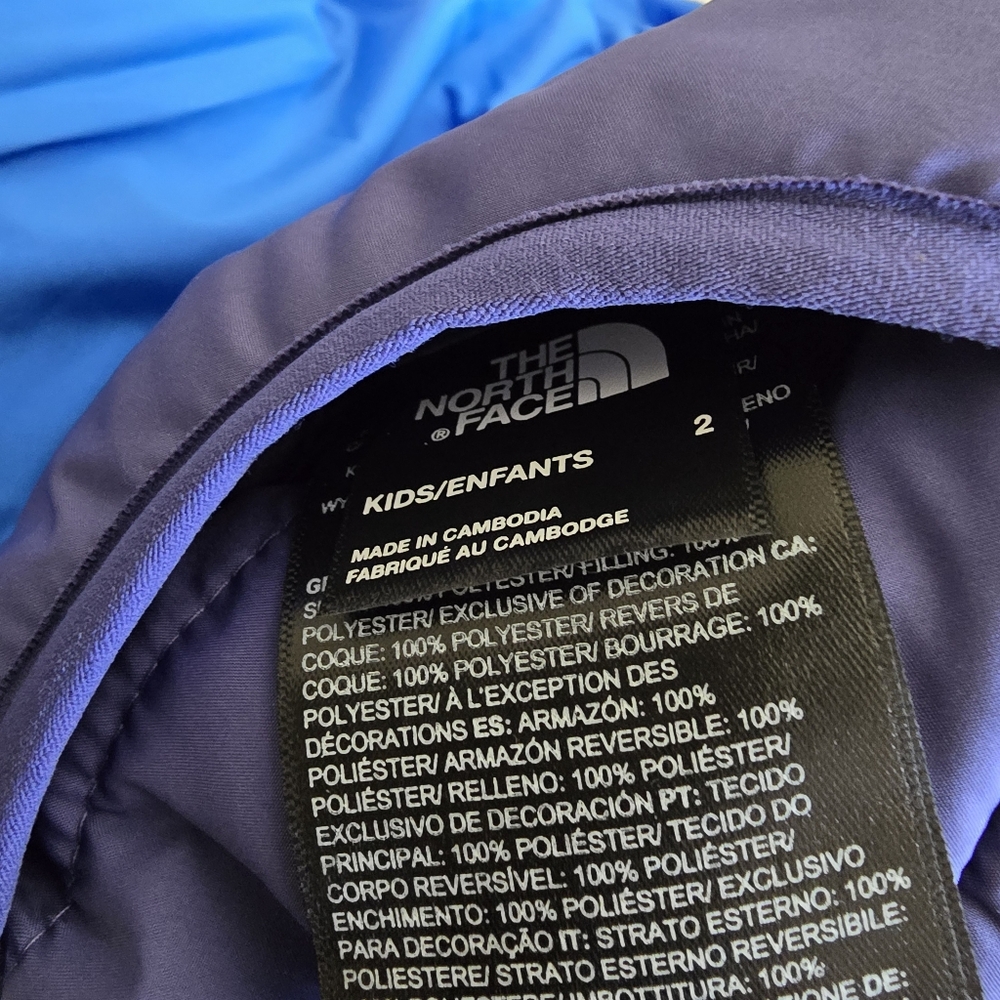The North Face Kid Reversable Perrito Jacket - Picture 11 of 14